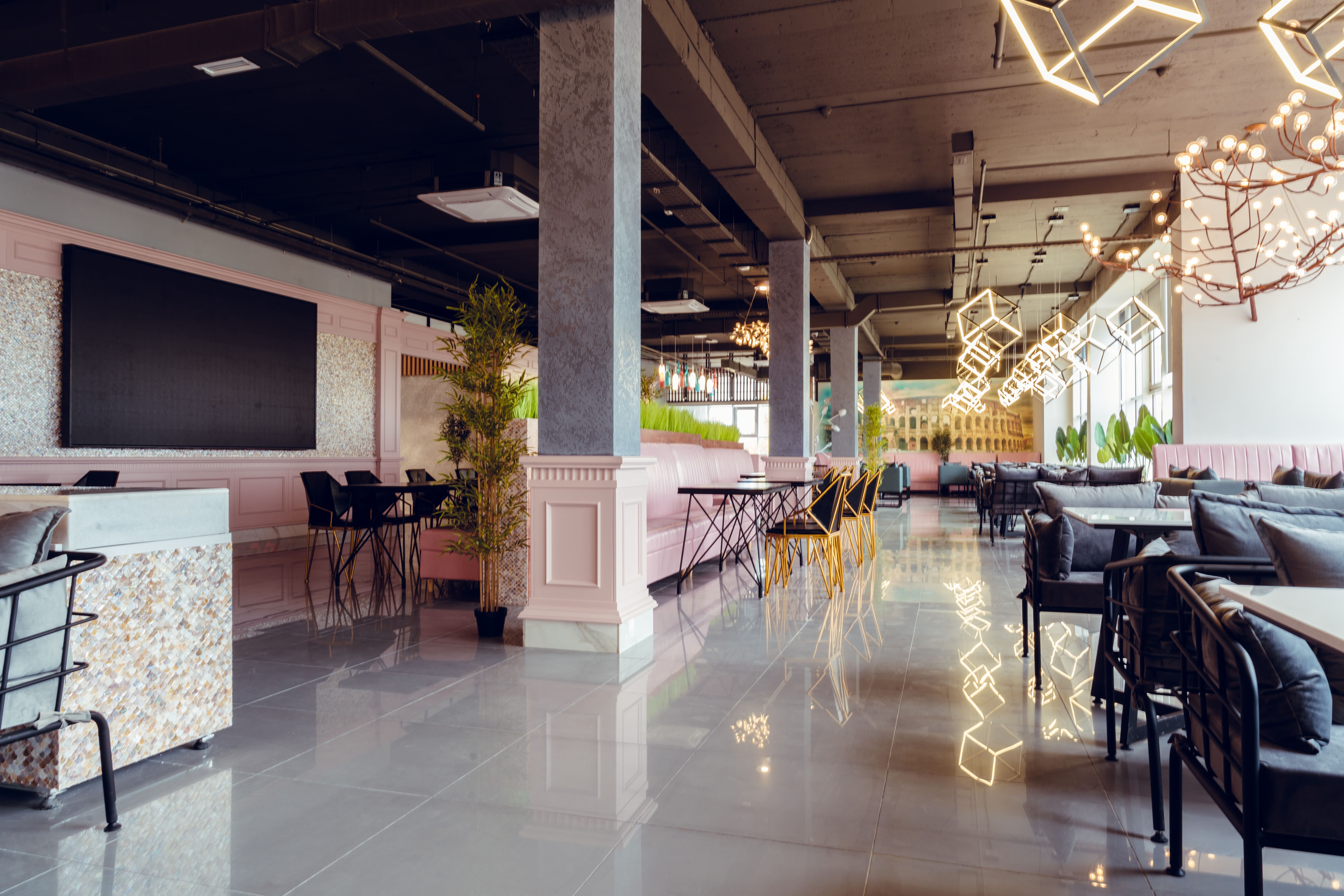 empty restaurant